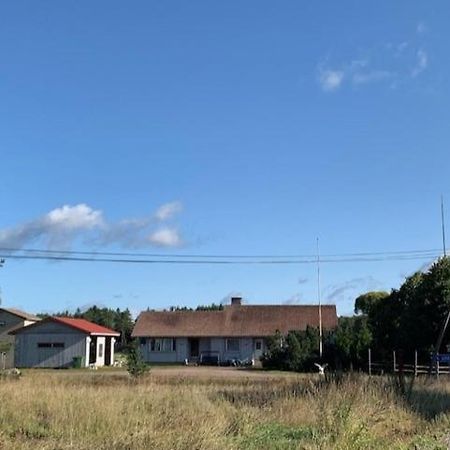 Vehmaa Basic Finland House With Big Garden 빌라 외부 사진